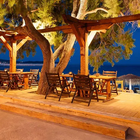 Castaway - Christos Hotel Limenaria (Thasos)