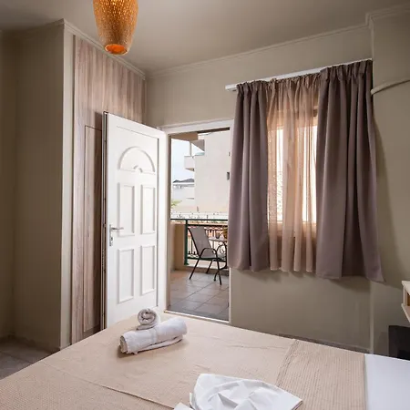 Castaway - Christos Hotel Limenaria (Thasos)