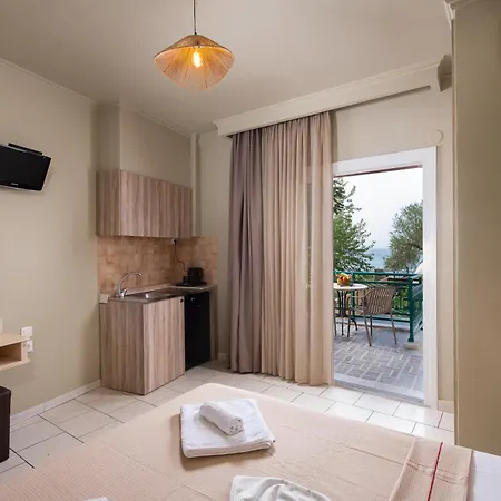 Hotel Castaway - Christos Limenaria (Thasos)