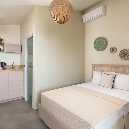 Castaway - Christos * يميناريا