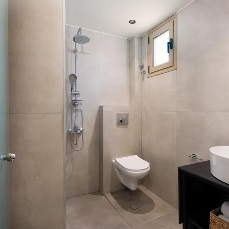 Castaway - Christos فندق