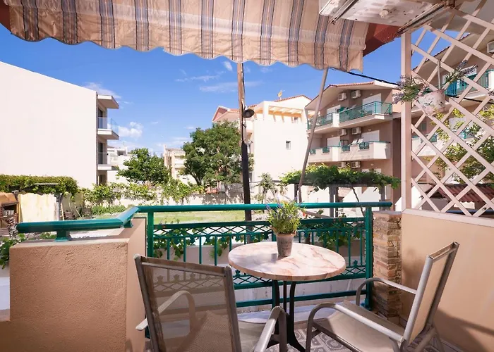 Castaway - Christos * Limenaria (Thasos)