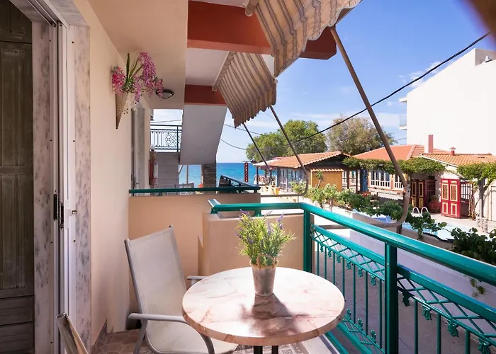 Castaway - Christos Hotel Limenaria (Thasos)